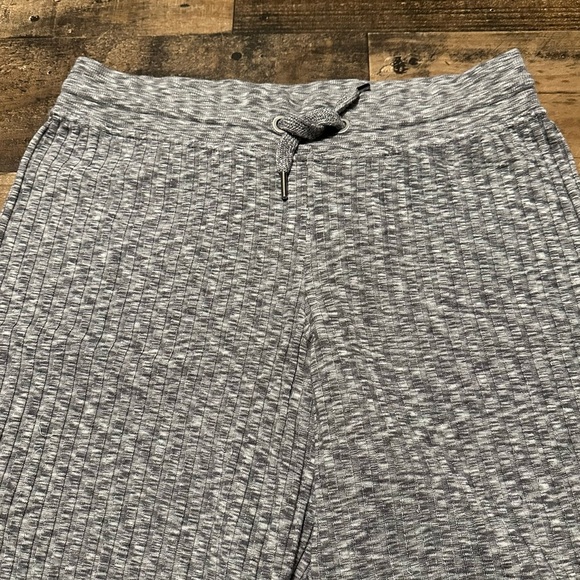 Athleta Revolve Ribbed Pants - Picture 2 of 5